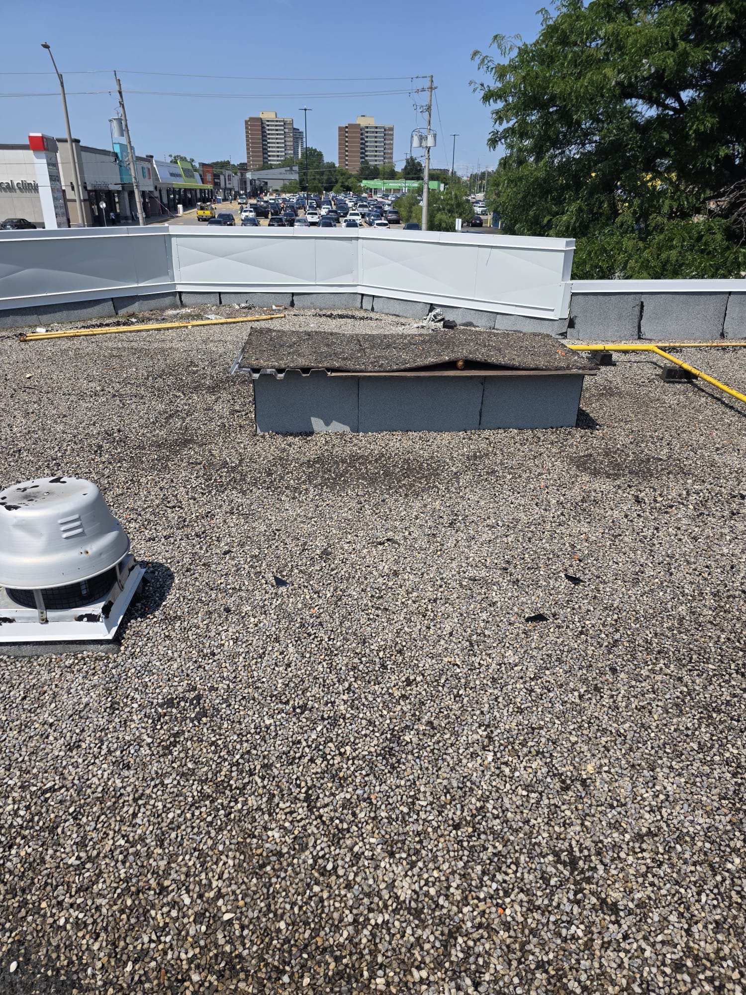 Felt flat roof installation